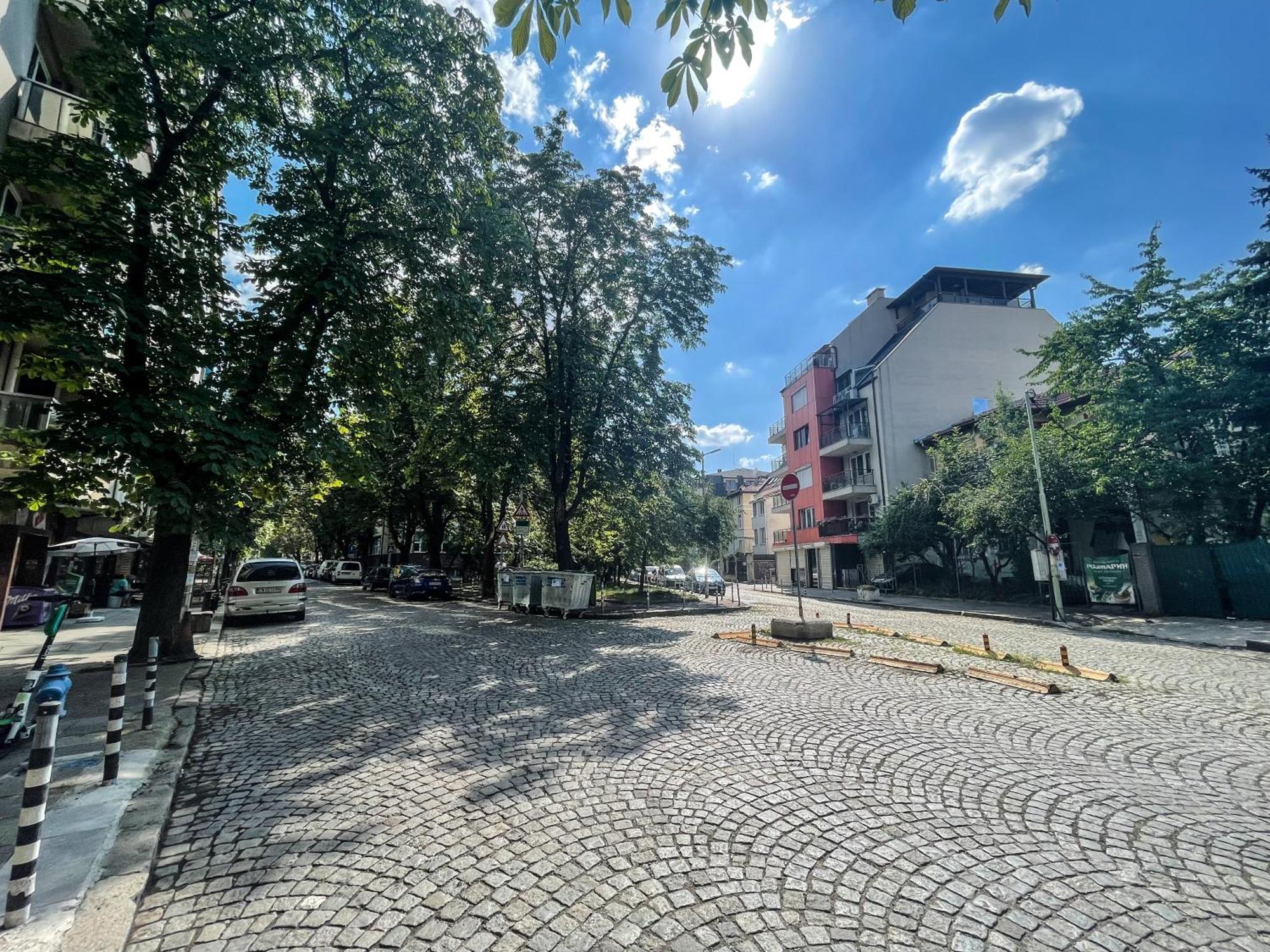 Apartment Private In The Center, Close To Subway, Medical Sofia