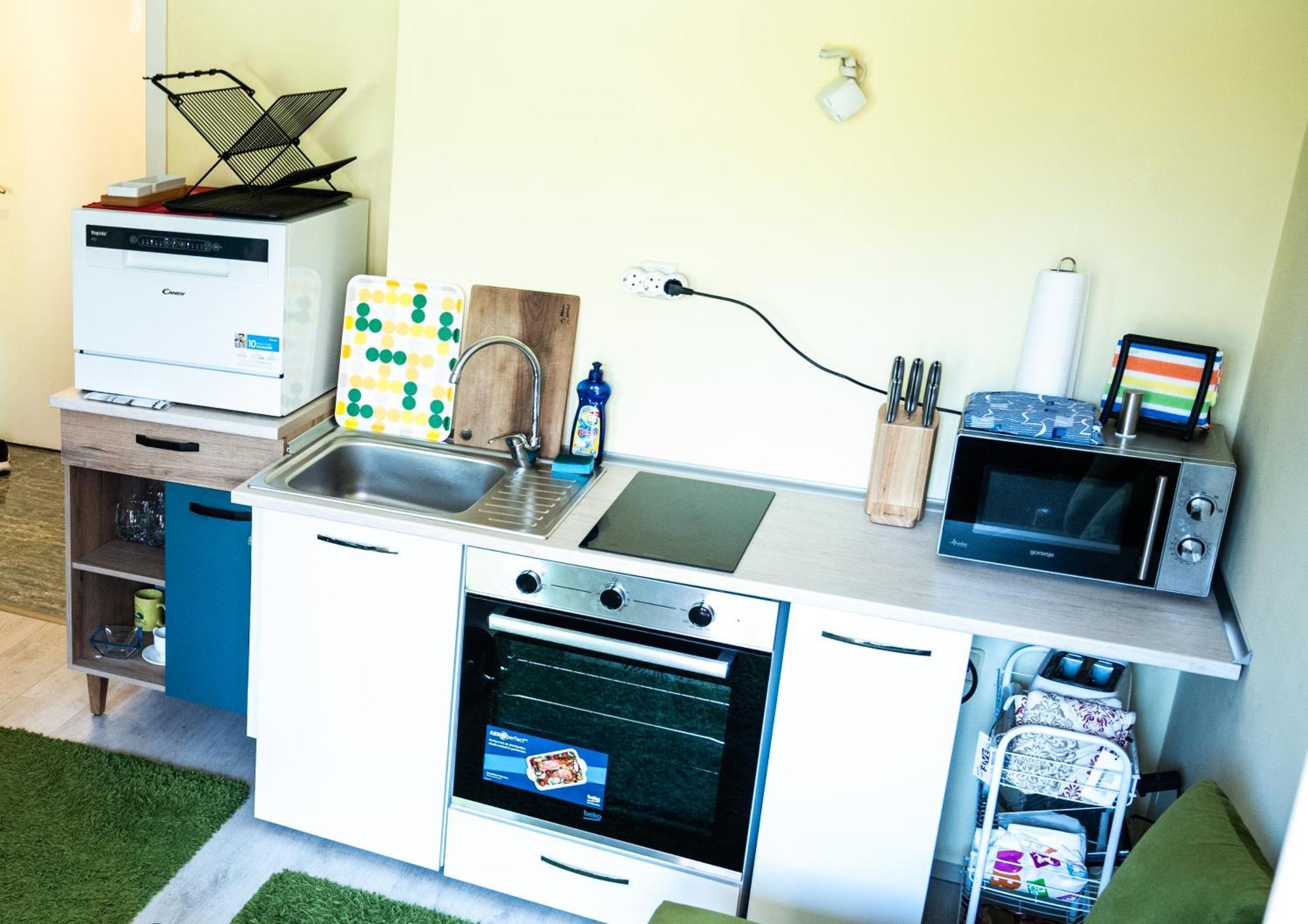 Private In The Center, Close To Subway, Medical Apartment Sofia